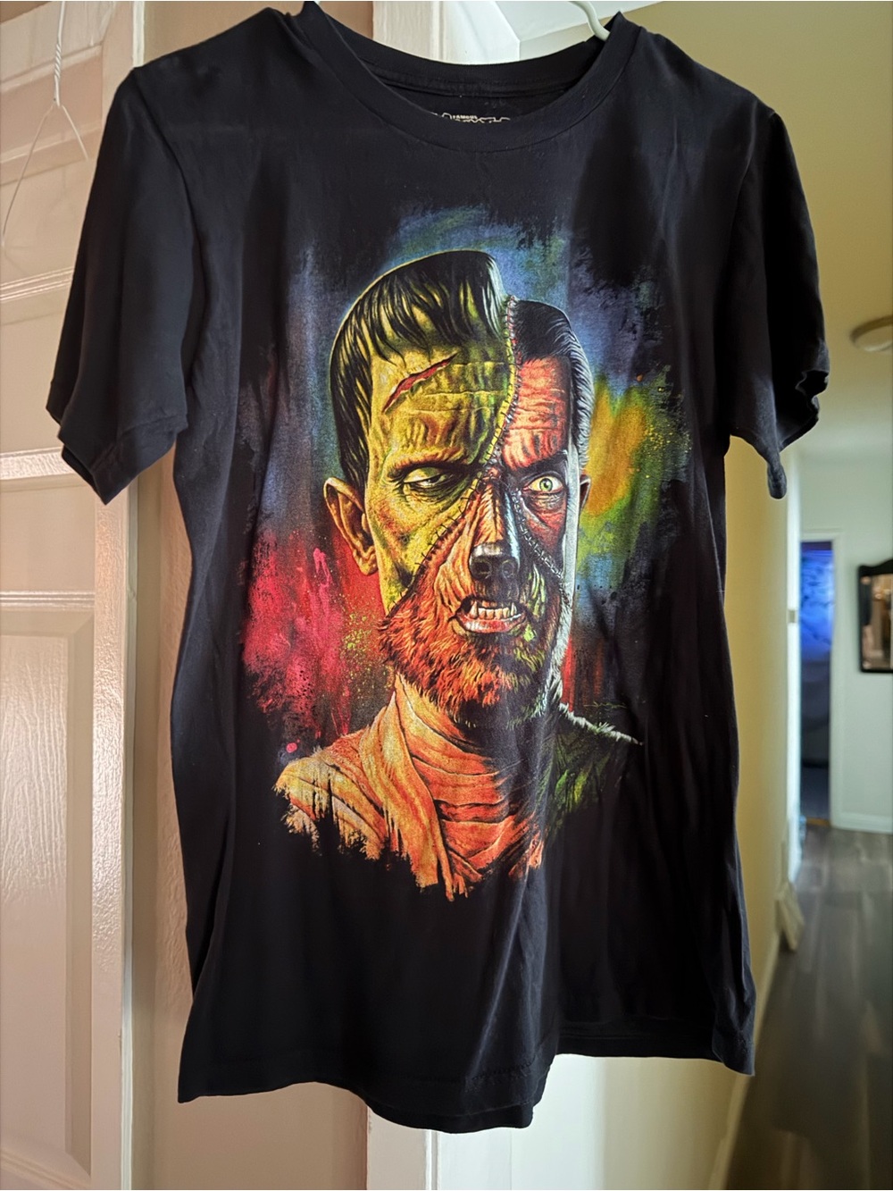 RARE! FRIGHT RAGS Universal Monster Mash Shirt Famous Monsters of Filmland SM